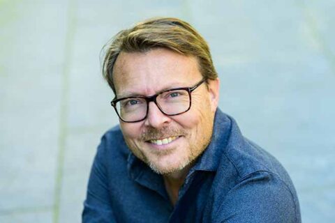 Constantijn van Oranje reikt Nationale Zorginnovatieprijs uit