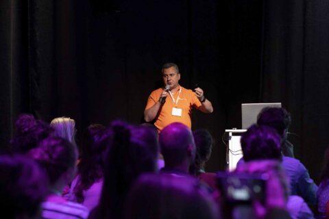 James Norman: ‘AI in de zorg moet nog wat drempels voorbij’