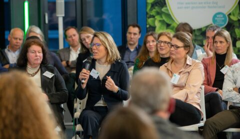 ‘Zorg neemt burger stuur uit handen bij digitalisering’