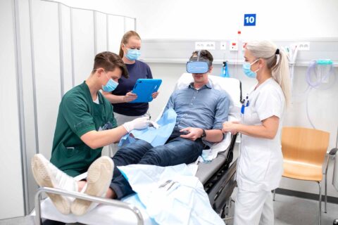 ‘VR in de zorg moet over waarde gaan in plaats van kosten’