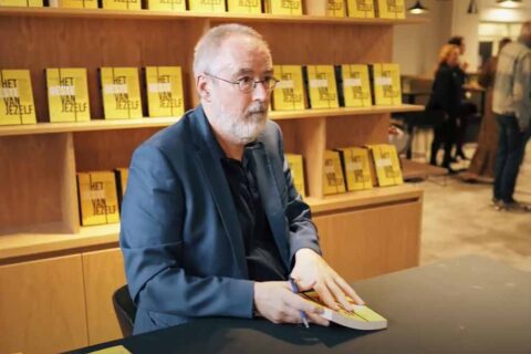 Zorgbestuurder vindt inspiratie bij Ronald Giphart