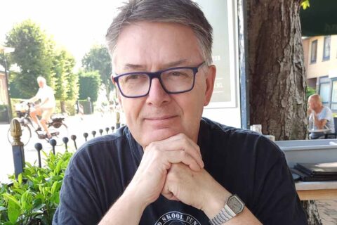 ‘Hoog­be­gaaf­den staan te vaak buitenspel’