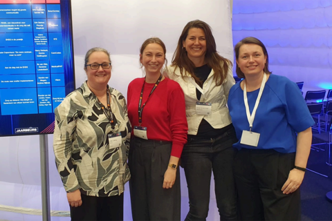 Zorg op afstand: gluren bij de buren