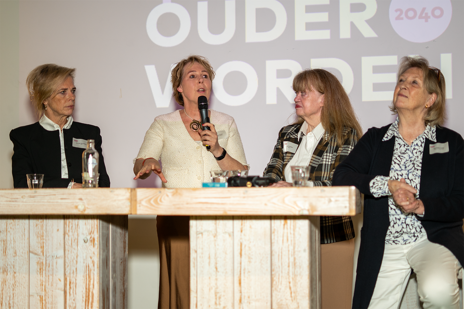 Bijeenkomst Goed Ouder Worden 2040: Iris van Bennekom, Marieke Groot, Karin Notten, Machteld Huber