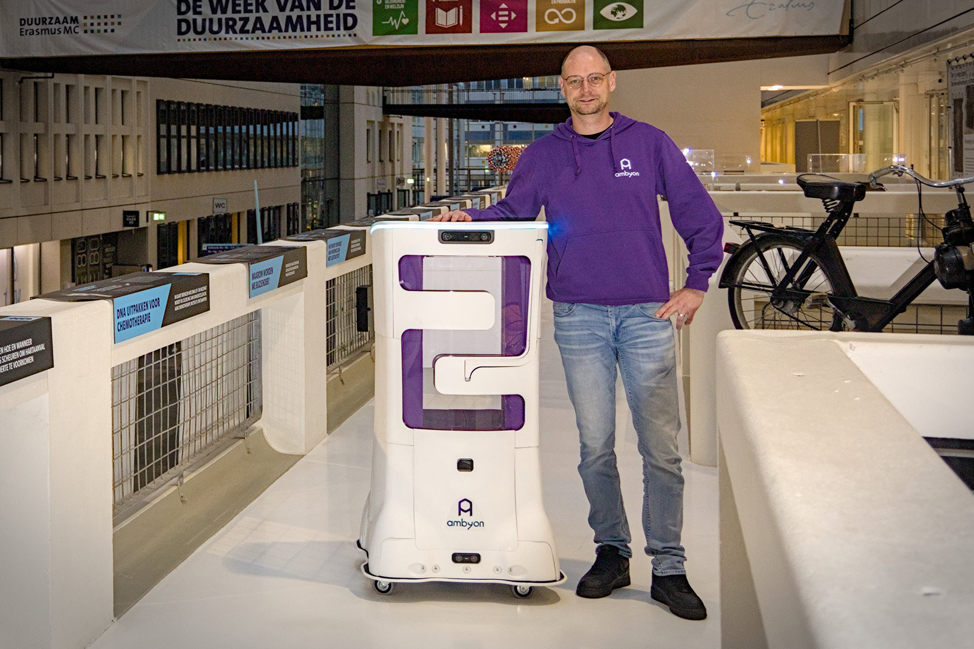 Logistieke robot Ambyon ONE - Nationale Zorginnovatieprijs